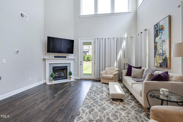 2520 Forge Village Way, Apex, NC 27523