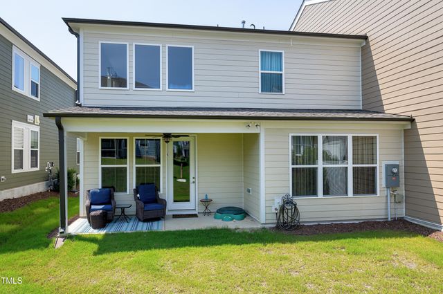 2520 Forge Village Way, Apex, NC 27523