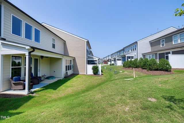 2520 Forge Village Way, Apex, NC 27523