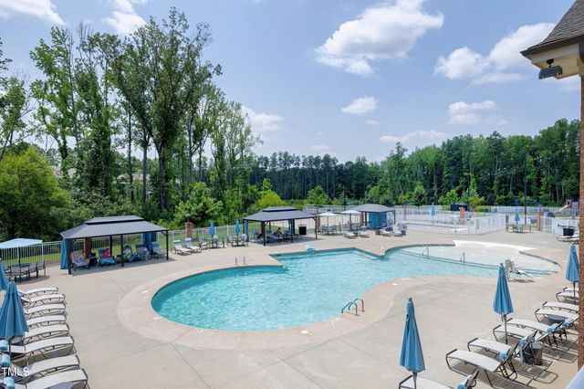 2520 Forge Village Way, Apex, NC 27523