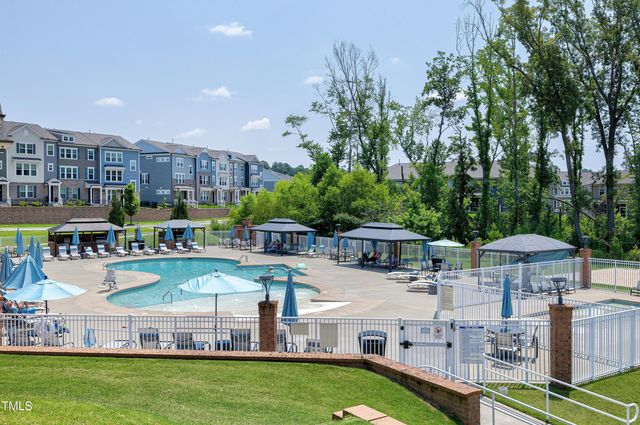 2520 Forge Village Way, Apex, NC 27523