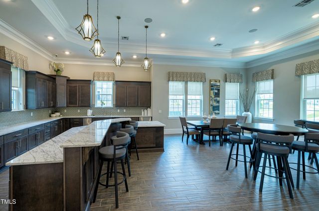 2520 Forge Village Way, Apex, NC 27523