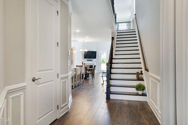 2520 Forge Village Way, Apex, NC 27523