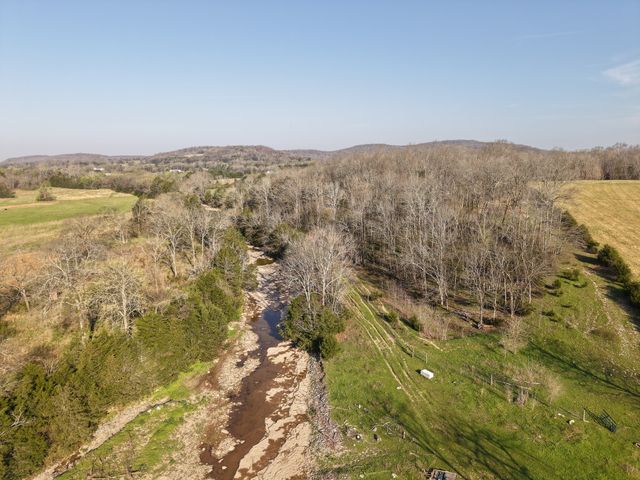 9473 Trousdale Ferry Pike, Lebanon, TN 37090