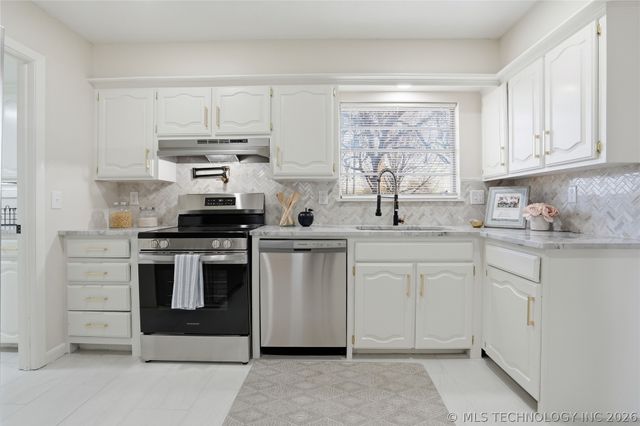 5217 20TH E Street, Tulsa, OK null