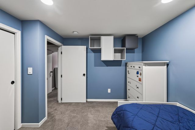 4616 Nord Drive, Bloomington, MN 55437