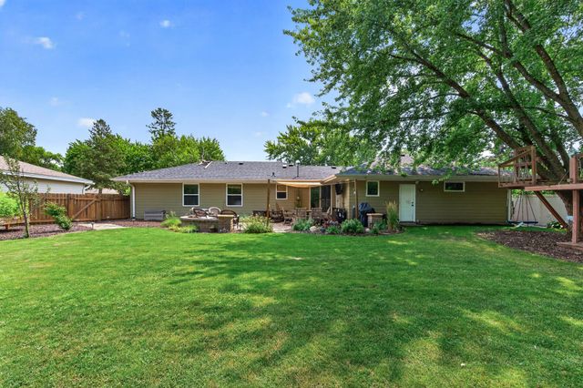 4616 Nord Drive, Bloomington, MN 55437