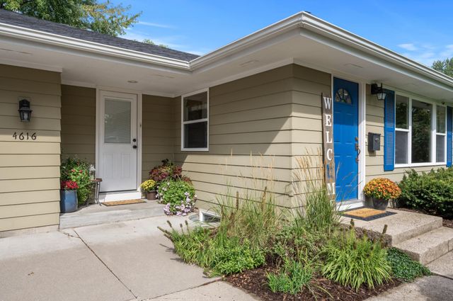 4616 Nord Drive, Bloomington, MN 55437