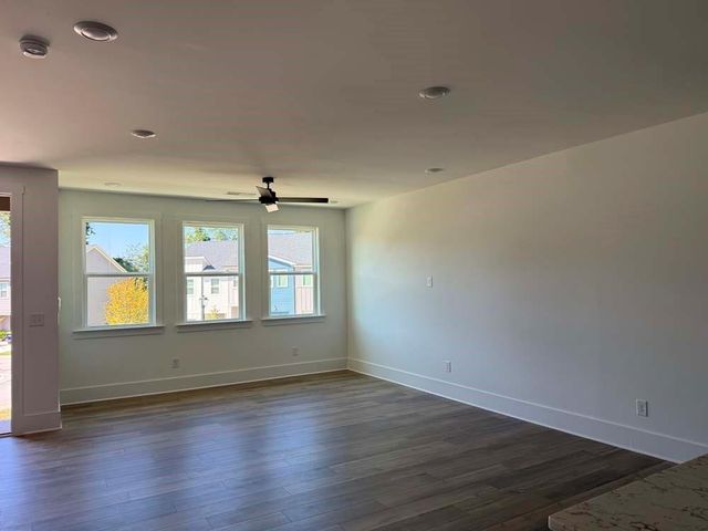 1561 Driggs NW Drive, Atlanta, GA 30318