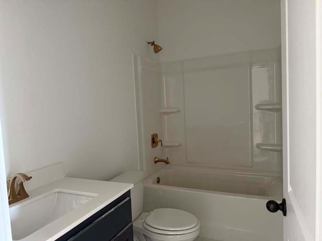 1561 Driggs NW Drive, Atlanta, GA 30318