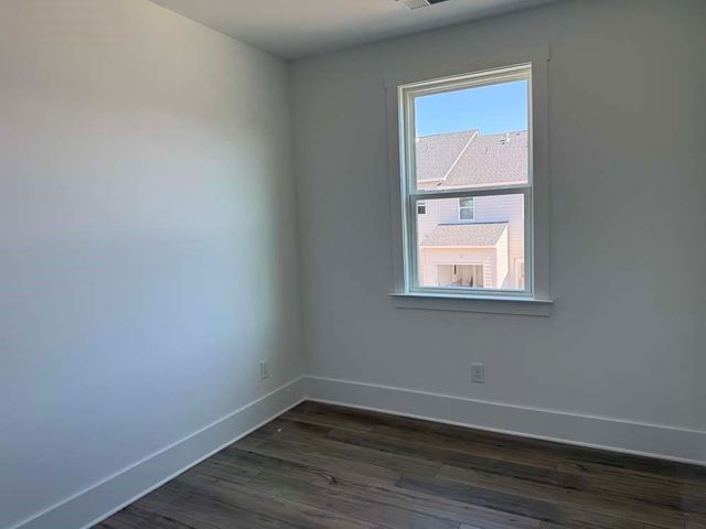 1561 Driggs NW Drive, Atlanta, GA 30318