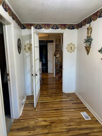 414 W Buford Street, Gaffney, SC 29340
