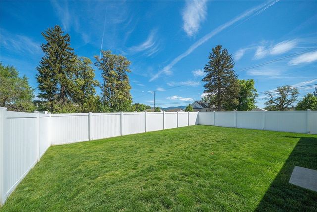 1602 N Tschirley Rd, Spokane Valley, WA 99016