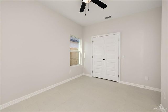 2505 S Hilltop Avenue, Edinburg, TX 78542