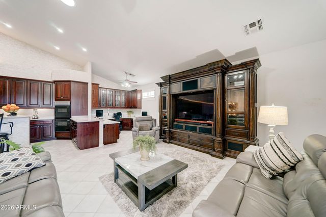 14137 W GREEN HOLLOW Terrace, Litchfield Park, AZ 85340