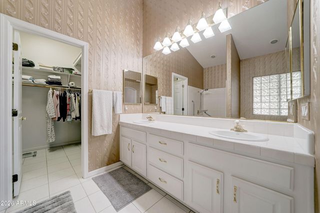 14137 W GREEN HOLLOW Terrace, Litchfield Park, AZ 85340