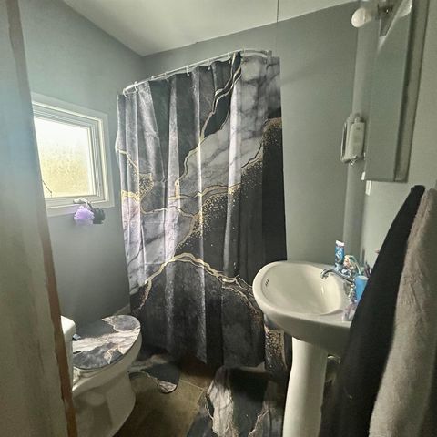 2701 sheridan Avenue, Saginaw, MI 48601