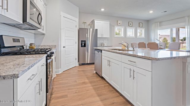 5470 Sipsey Way, Olive Branch, MS 38654