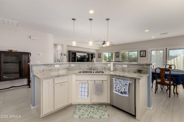 5637 W HERITAGE Way, Florence, AZ 85132