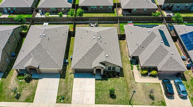 1805 Yale Street, Farmersville, TX 75442