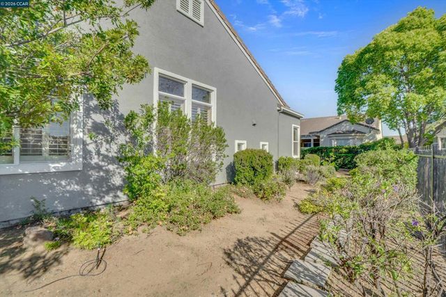 1524 Bismarck Ln, Brentwood, CA 94513