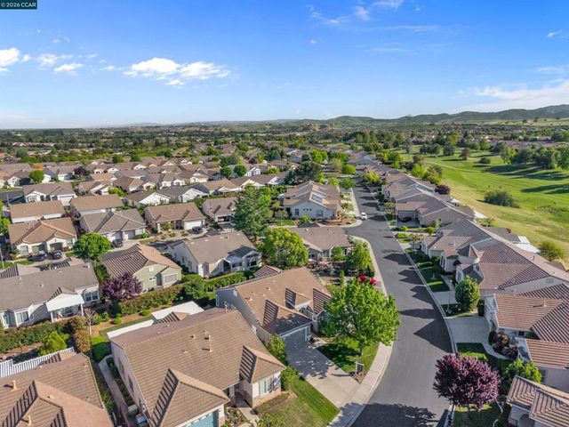 1524 Bismarck Ln, Brentwood, CA 94513