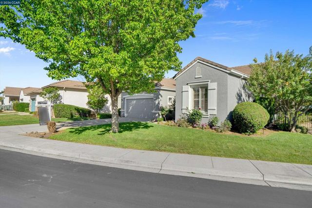 1524 Bismarck Ln, Brentwood, CA 94513