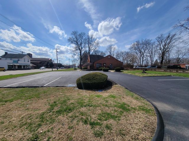 3810 Dixie HWY, Elsmere, KY 41018