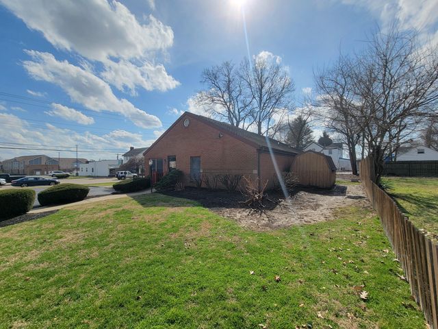 3810 Dixie HWY, Elsmere, KY 41018