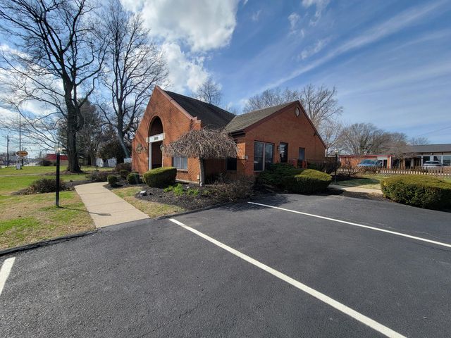 3810 Dixie HWY, Elsmere, KY 41018