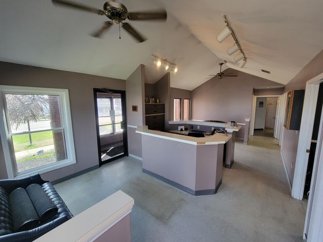 3810 Dixie HWY, Elsmere, KY 41018
