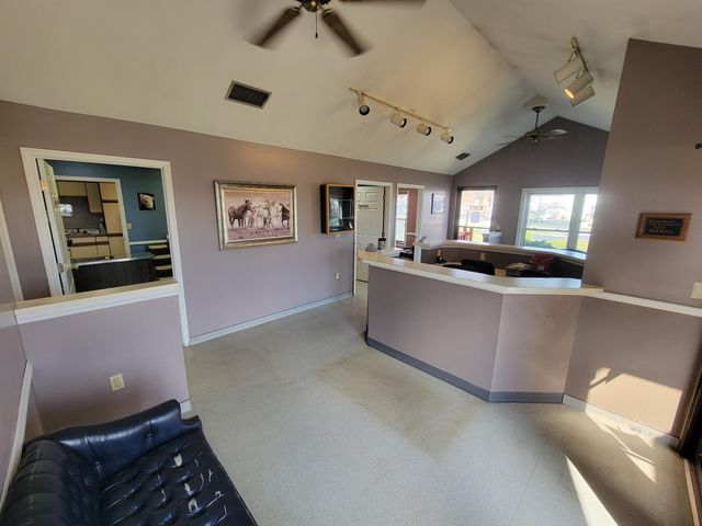 3810 Dixie HWY, Elsmere, KY 41018