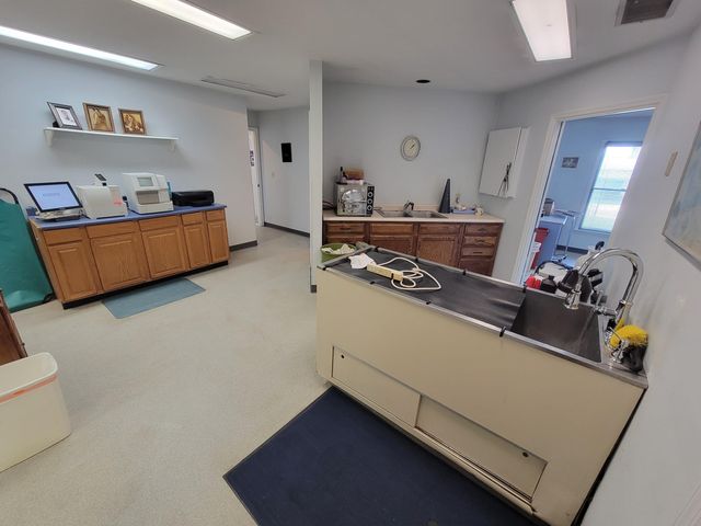 3810 Dixie HWY, Elsmere, KY 41018