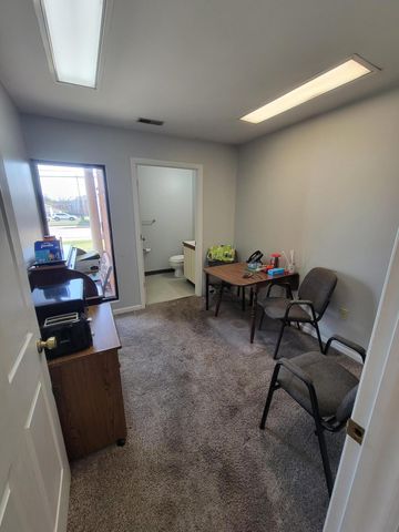 3810 Dixie HWY, Elsmere, KY 41018