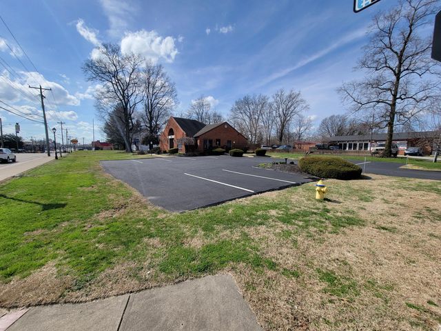 3810 Dixie HWY, Elsmere, KY 41018