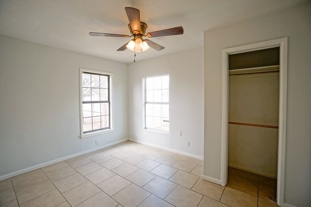 404 W Jax Ave, Midland, TX 79701