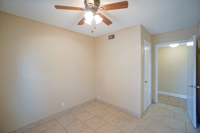 404 W Jax Ave, Midland, TX 79701