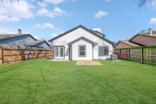 24007 Landing Way Drive, Spring, TX 77373