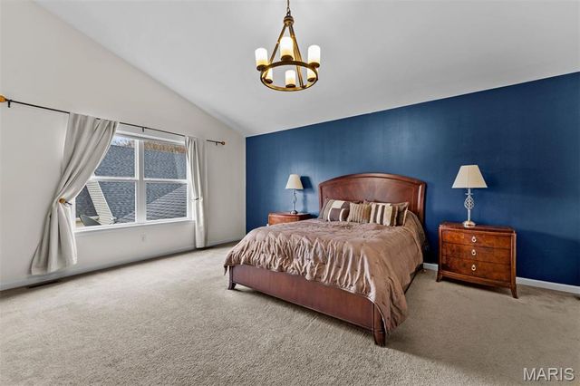 6 Pleasant Valley Drive, Ballwin, MO 63021