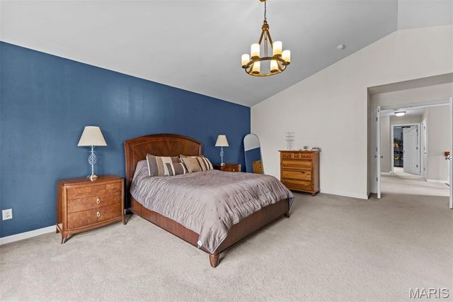 6 Pleasant Valley Drive, Ballwin, MO 63021