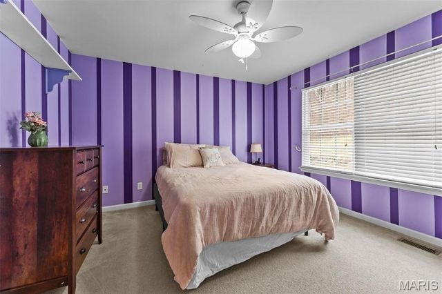 6 Pleasant Valley Drive, Ballwin, MO 63021