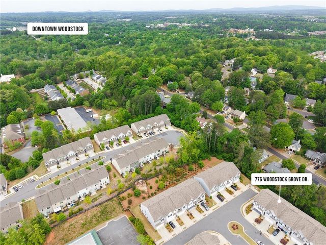 776 Woodstock Grove, Woodstock, GA 30188