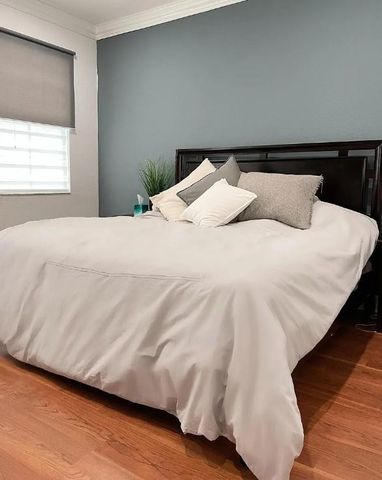 1084 NW 18th Avenue, Boca Raton, FL 33486