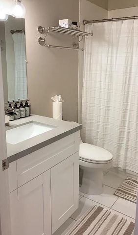 1084 NW 18th Avenue, Boca Raton, FL 33486