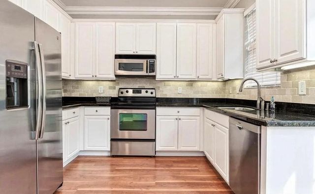 1084 NW 18th Avenue, Boca Raton, FL 33486