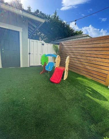 1084 NW 18th Avenue, Boca Raton, FL 33486