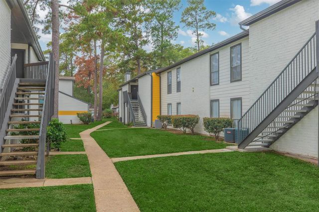 21717 Inverness Forest Boulevard 2604, Houston, TX 77073