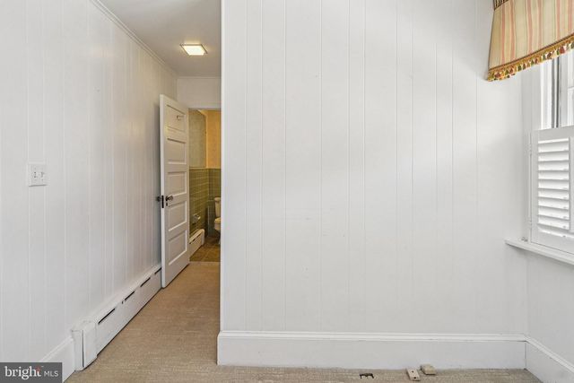 1922 S ARLINGTON RD, Arlington, VA 22202