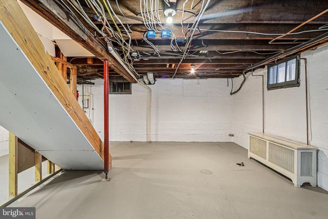 1922 S ARLINGTON RD, Arlington, VA 22202