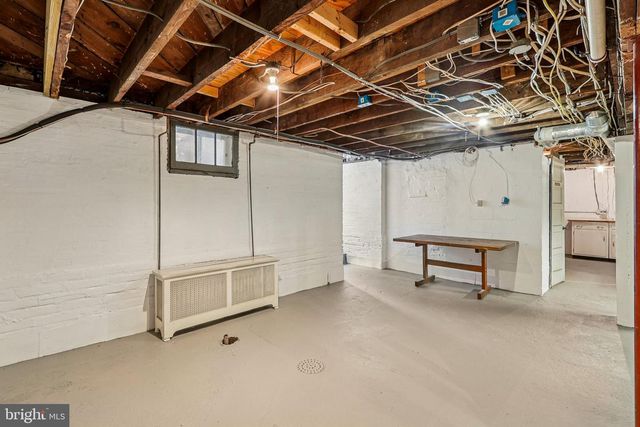 1922 S ARLINGTON RD, Arlington, VA 22202